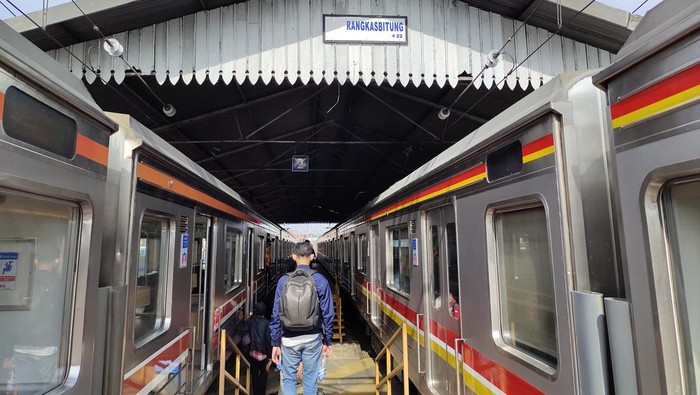 KRL Rangkasbitung (Foto Detik)